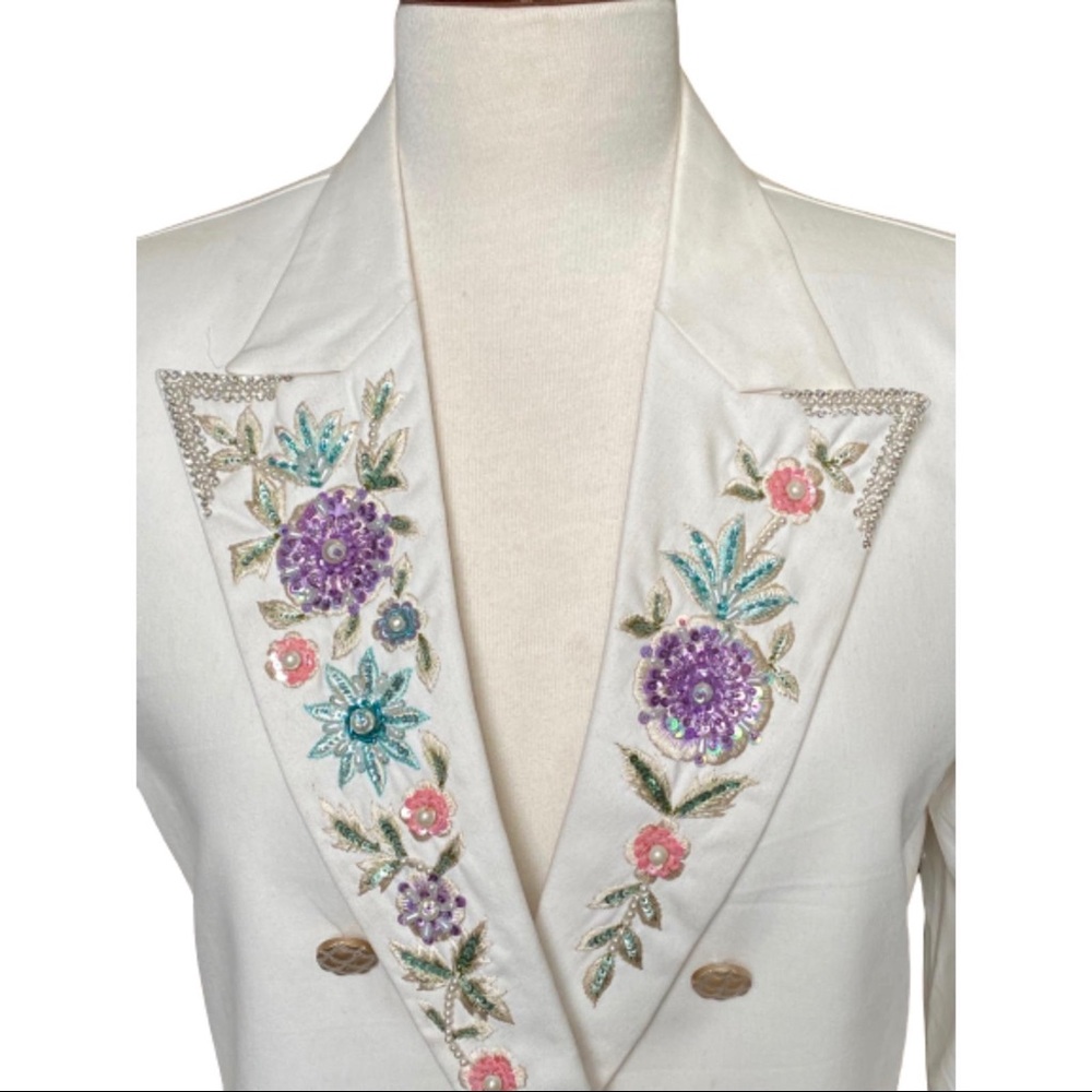 Hand embroidered double press jacket - Picture 5 of 8